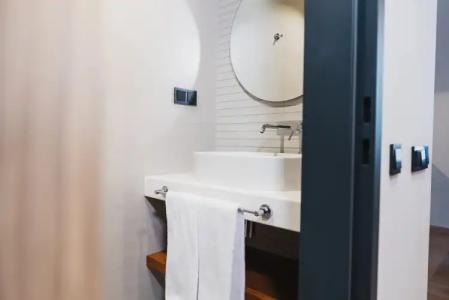 Red Bridge Yerevan - 128