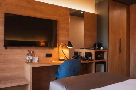 Red Bridge Yerevan - 51