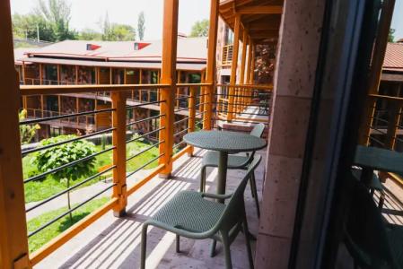 Red Bridge Yerevan - 121