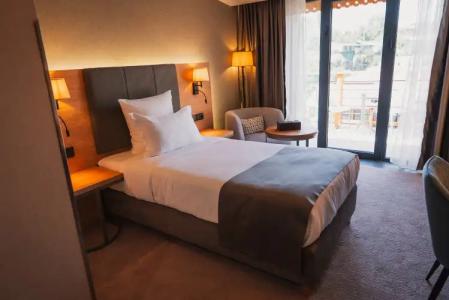 Red Bridge Yerevan - 50