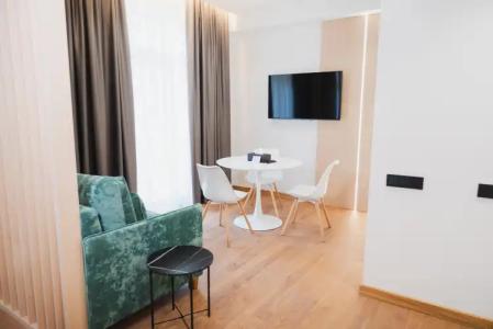 Red Bridge Yerevan - 81