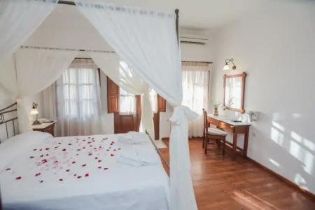 En Plo Boutique Suites - 3