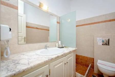 En Plo Boutique Suites - 46