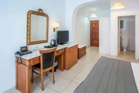 Smy Mediterranean White Santorini Adults Only - 40