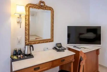 Smy Mediterranean White Santorini Adults Only - 28