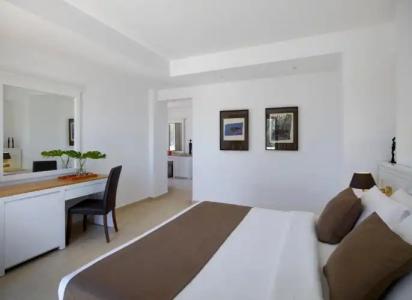 9 Muses Santorini Resort - 47