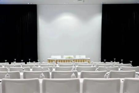 9 Muses Santorini Resort - 14