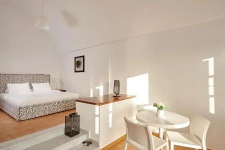 Manos Small World - 22