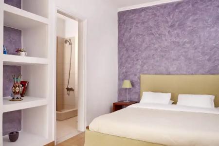 Manos Small World - 5