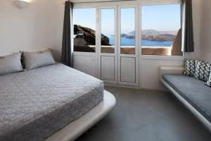 Suites of the Gods Cave Spa, Megalokhori