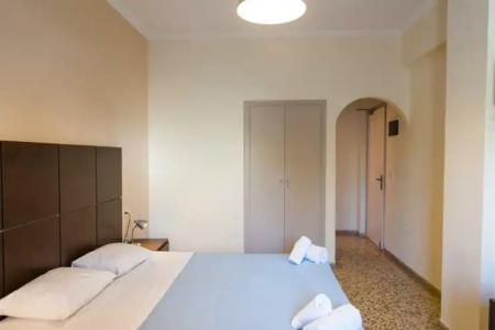 Kamari Blue Boutique - 1