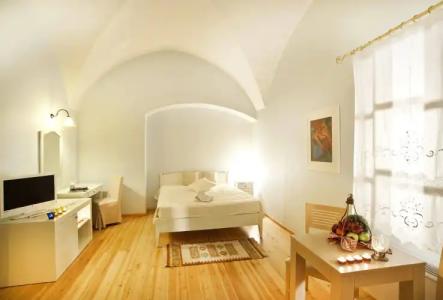 Calderimi Studio for 2 in Fira Center - 1