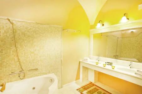 Calderimi Studio for 2 in Fira Center - 8