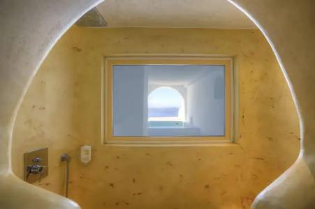 Abyssanto Suites and Spa - 8