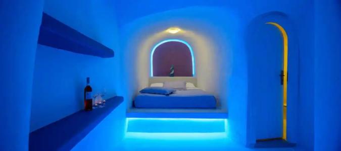 Abyssanto Suites and Spa - 100