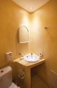 Abyssanto Suites and Spa - 101