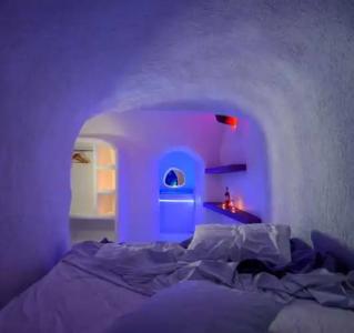 Abyssanto Suites and Spa - 61