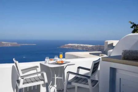 Abyssanto Suites and Spa - 90