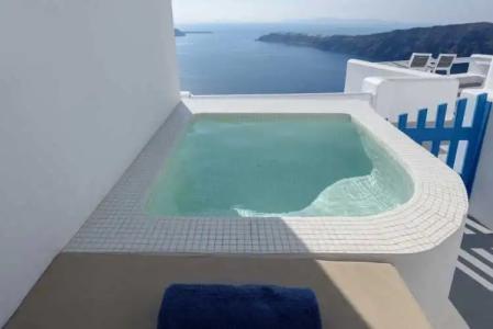 Abyssanto Suites and Spa - 80