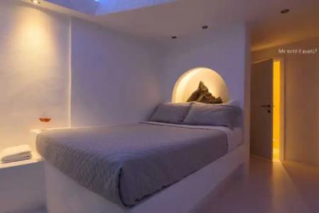 Abyssanto Suites and Spa - 34