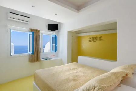 Abyssanto Suites and Spa - 153