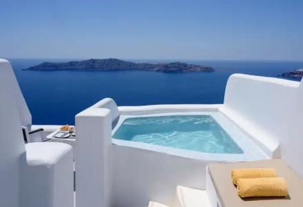 Abyssanto Suites and Spa - 160