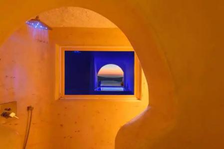 Abyssanto Suites and Spa - 84