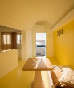 Abyssanto Suites and Spa - 149