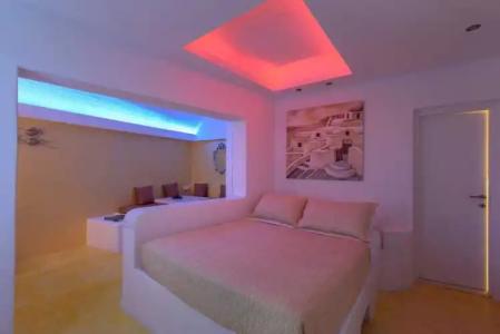 Abyssanto Suites and Spa - 65