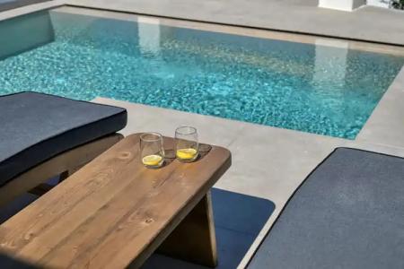 Splendour & Suites - 263