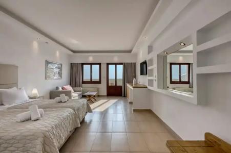 Splendour & Suites - 215