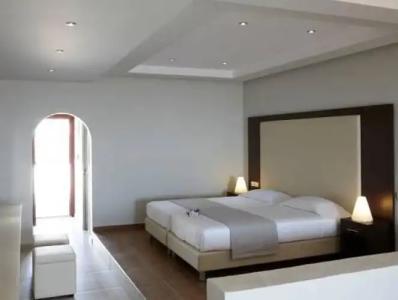 Splendour & Suites - 145