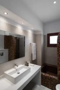 Splendour & Suites - 178