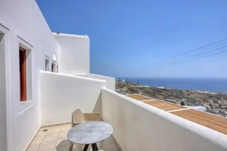 Splendour & Suites - 240