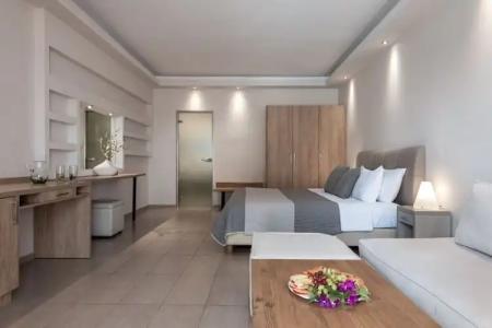 Splendour & Suites - 169