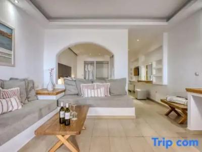 Splendour & Suites - 278