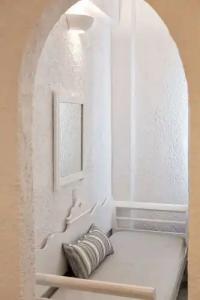 Artemis Suites - 104