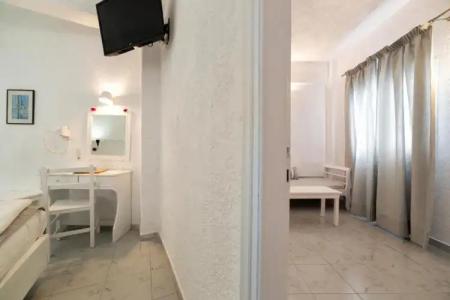 Artemis Suites - 111