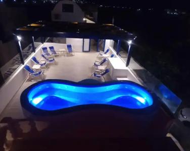 Honeymoon Beach Studios - 14