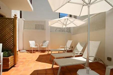 Aeolis Boutique & Suites - 19