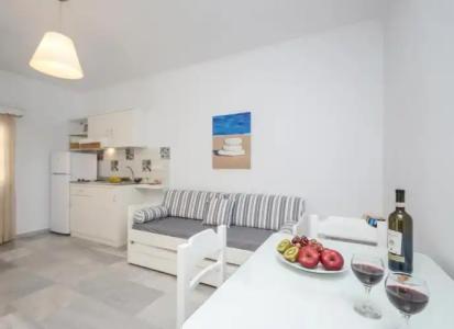 Birikos Studios & Apartments - 13