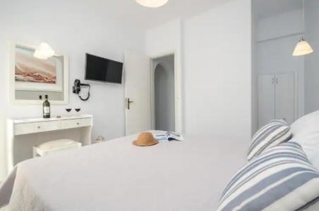 Birikos Studios & Apartments - 22