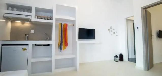 Birikos Studios & Apartments - 45