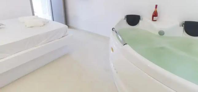 Birikos Studios & Apartments - 46