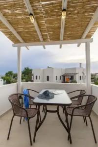 Birikos Studios & Apartments - 52