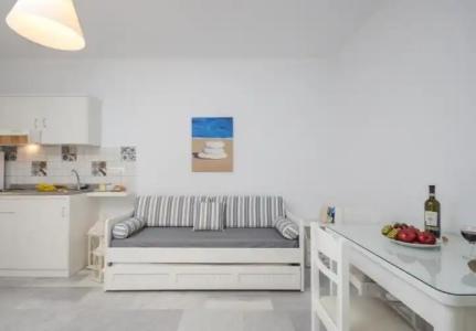 Birikos Studios & Apartments - 16