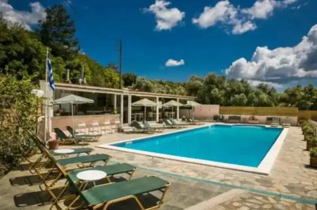 Panorama Fanari Studios and Apartments - 14