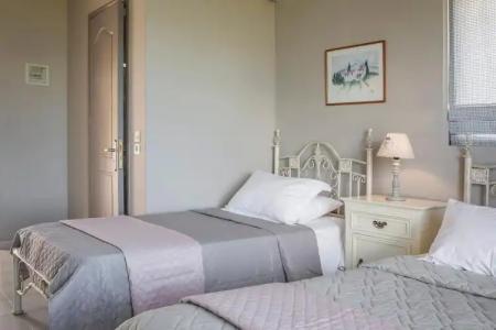 Panorama Fanari Studios and Apartments - 2