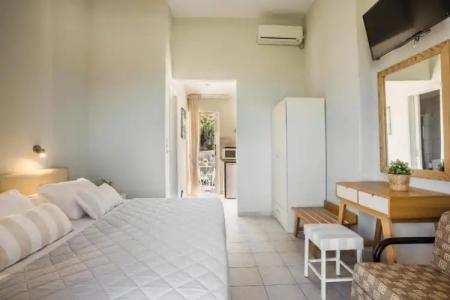 Panorama Fanari Studios and Apartments - 296