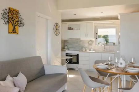 Panorama Fanari Studios and Apartments - 217